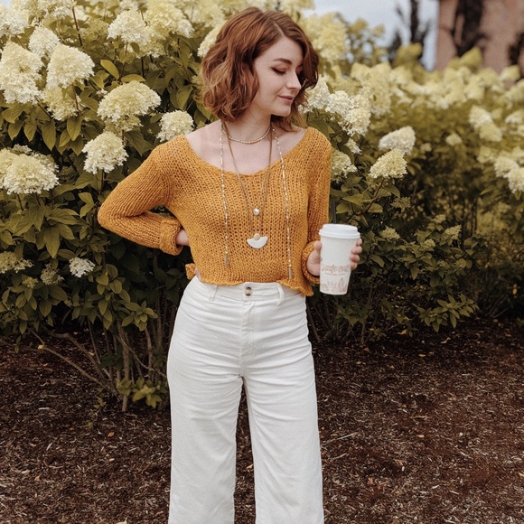 Meet your Posher, Kelly ๐ต๐ป - Picture 1 of 7